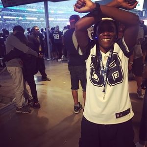 Meet your Posher, Deedee